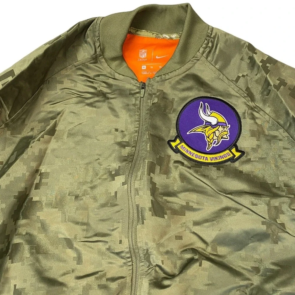 Nike Minnesota Vikings Kids XL Salute to Service Digital Camo Bomber Jacket